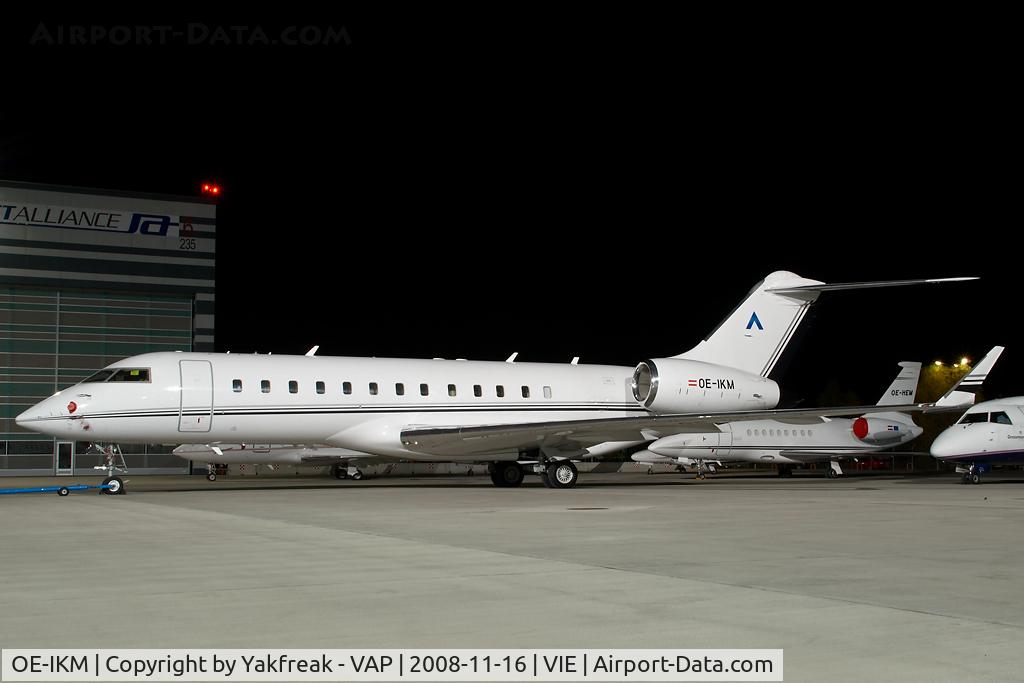 OE-IKM, 2001 Bombardier BD-700-1A10 Global Express C/N 9112, Globalexpress