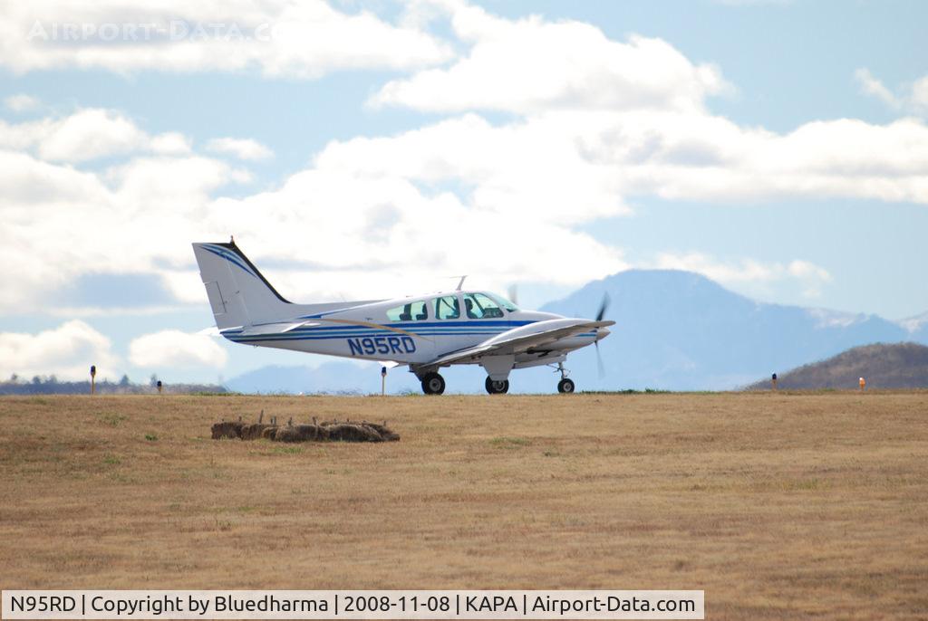 N95RD, 1965 Beech 95-B55 Baron Baron C/N TC-827, Position and Hold for 17L.