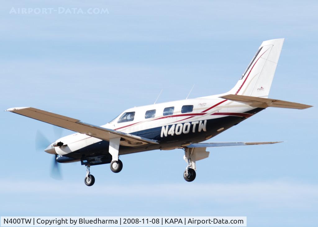 N400TW, 1995 Piper PA-46-350P Malibu Mirage C/N 4636015, On final approach to 17L.