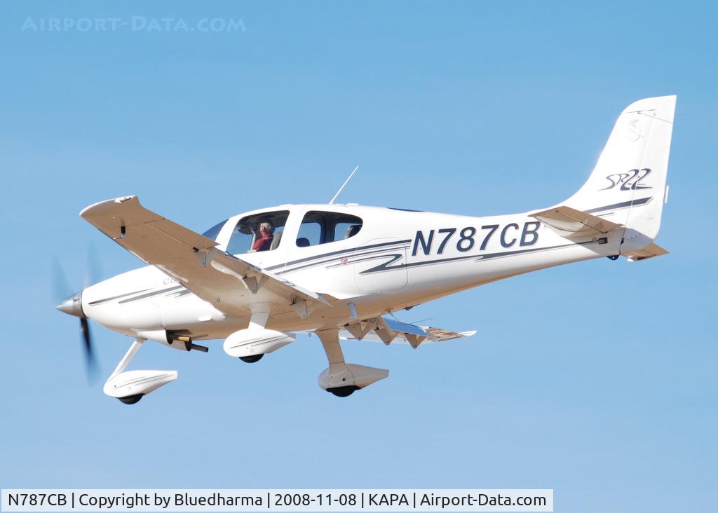 N787CB, 2003 Cirrus SR22 C/N 0787, On final approach to 17L.
