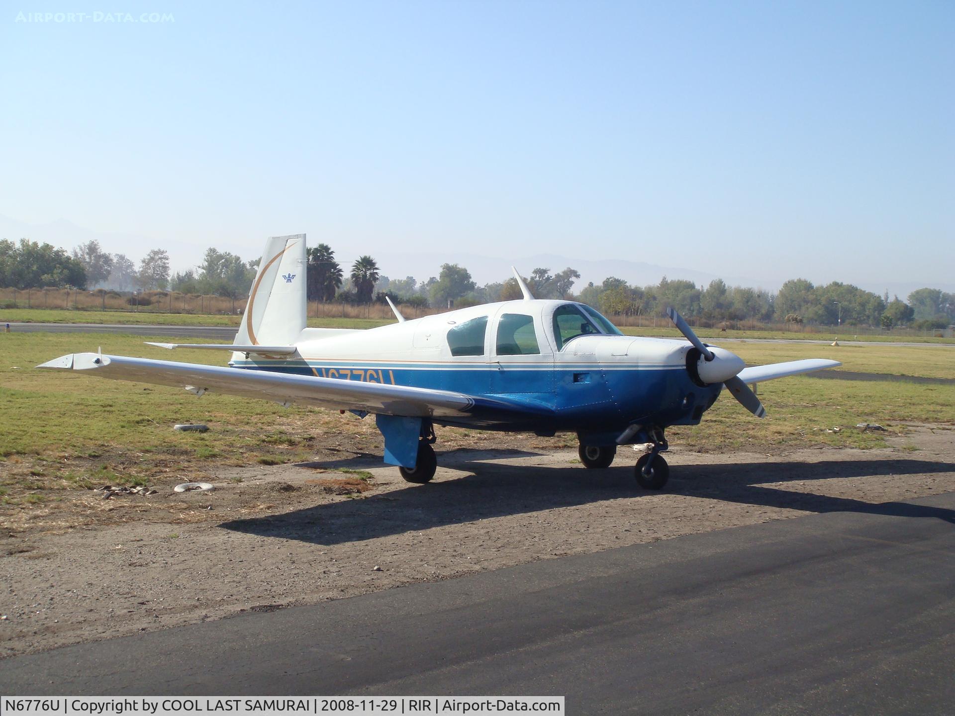 N6776U, 1963 Mooney M20C Ranger C/N 2498, 76U at Riverside Flabob Airport, Transient Parking