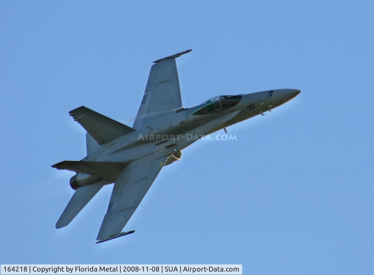 164218, 1991 McDonnell Douglas F/A-18C Hornet C/N 0981/C208, F-18 at Stuart Air Show - the big problem with this airshow is they have you shoot into the sun