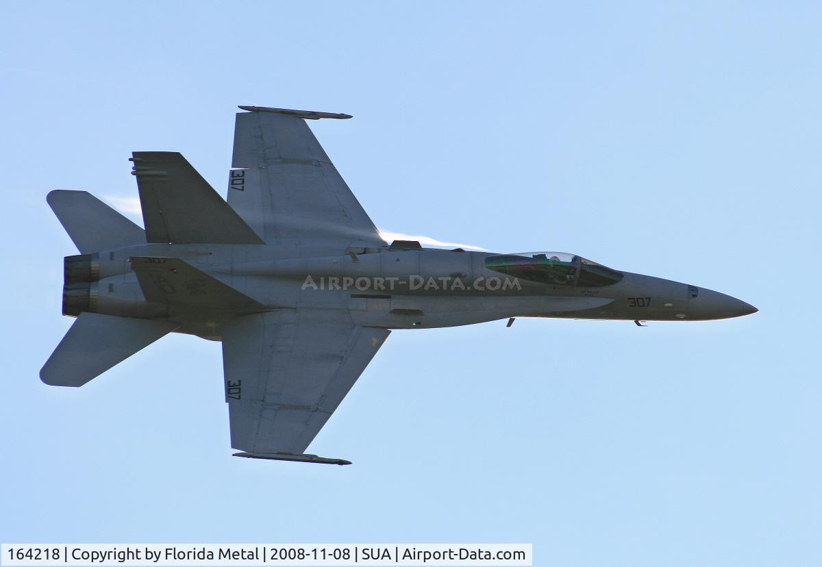 164218, 1991 McDonnell Douglas F/A-18C Hornet C/N 0981/C208, F-18 at Stuart Air Show - the big problem with this airshow is they have you shoot into the sun