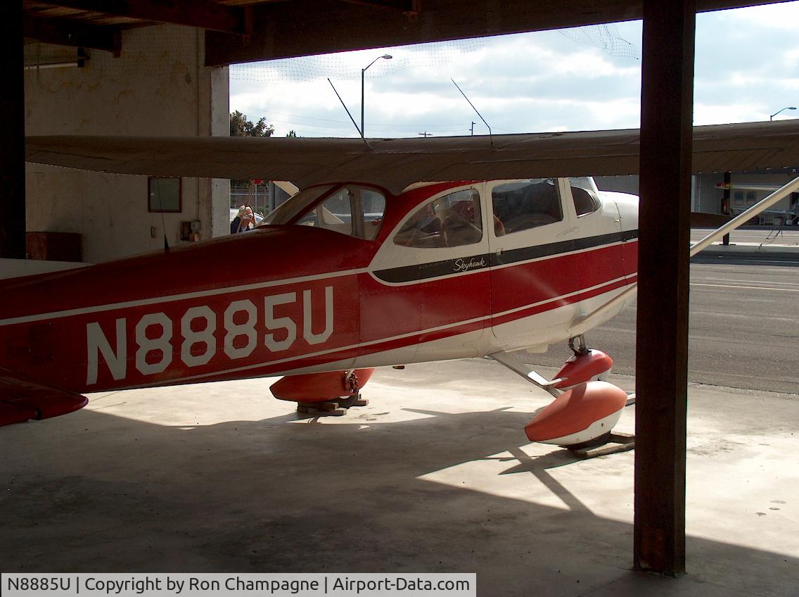 N8885U, 1965 Cessna 172F C/N 17252803, N8885U is now C-GBFM based in Pitt Meeeadows, BC Canada.