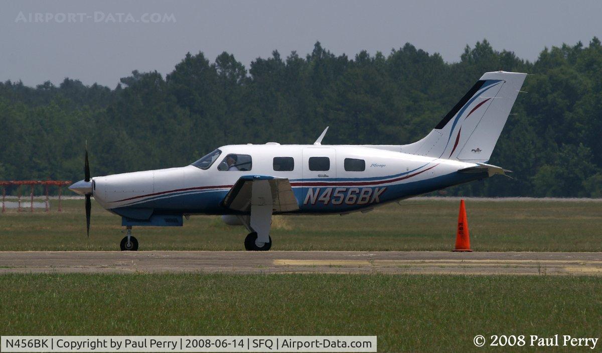 N456BK, 2006 New Piper Aircraft Inc PA-46-350P C/N 4636381, A sleep New Piper rolling in