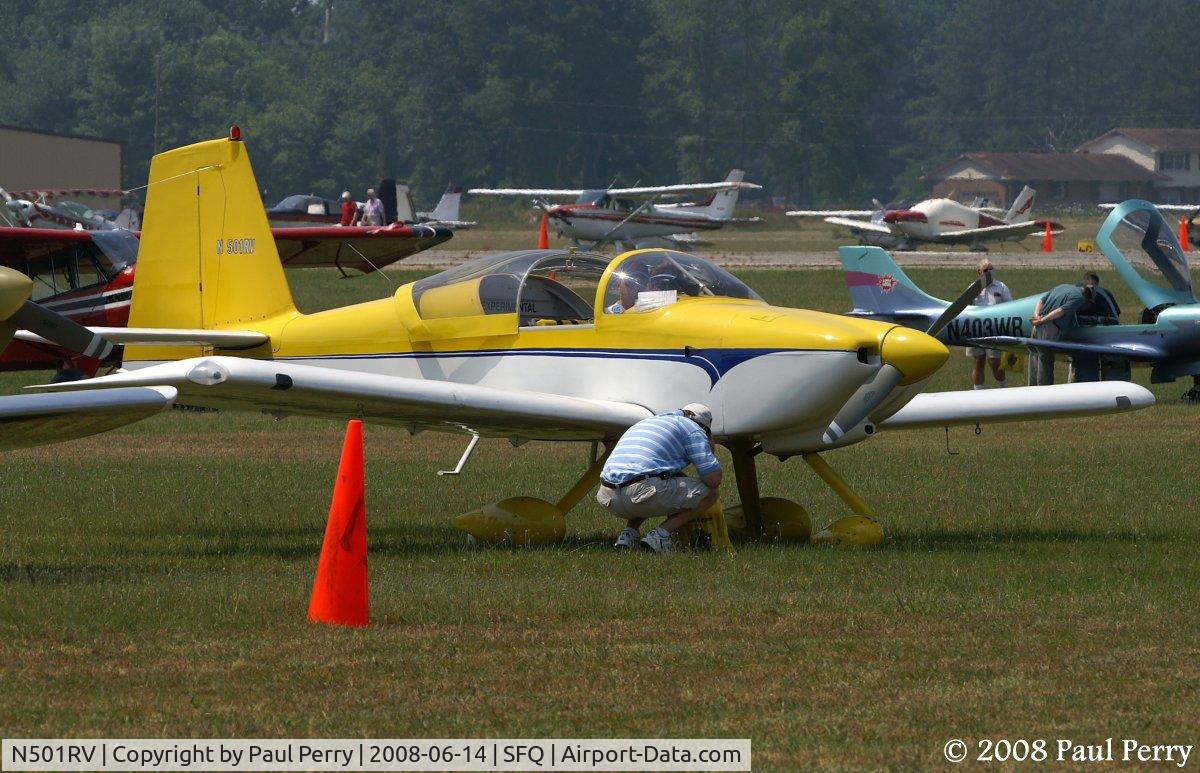 N501RV, 2006 Vans RV-9A C/N 90305, Vibrant, and getting secured for the duration