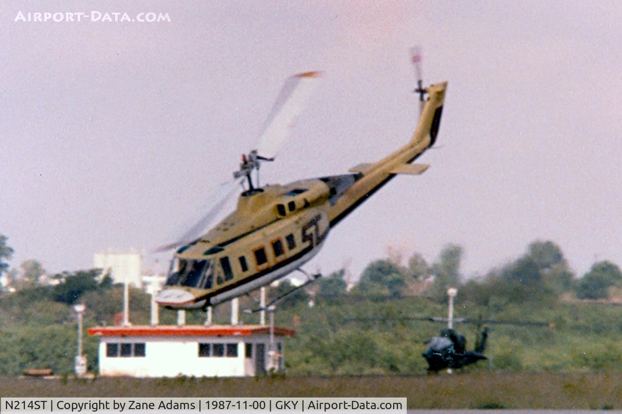 N214ST, 1979 Bell 214ST C/N 18403, Bell 214ST at Arlington, Texas