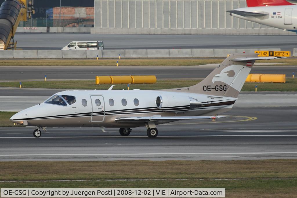 OE-GSG, 2004 Raytheon Hawker 400XP C/N RK-402, Raytheon Hawker 400XP