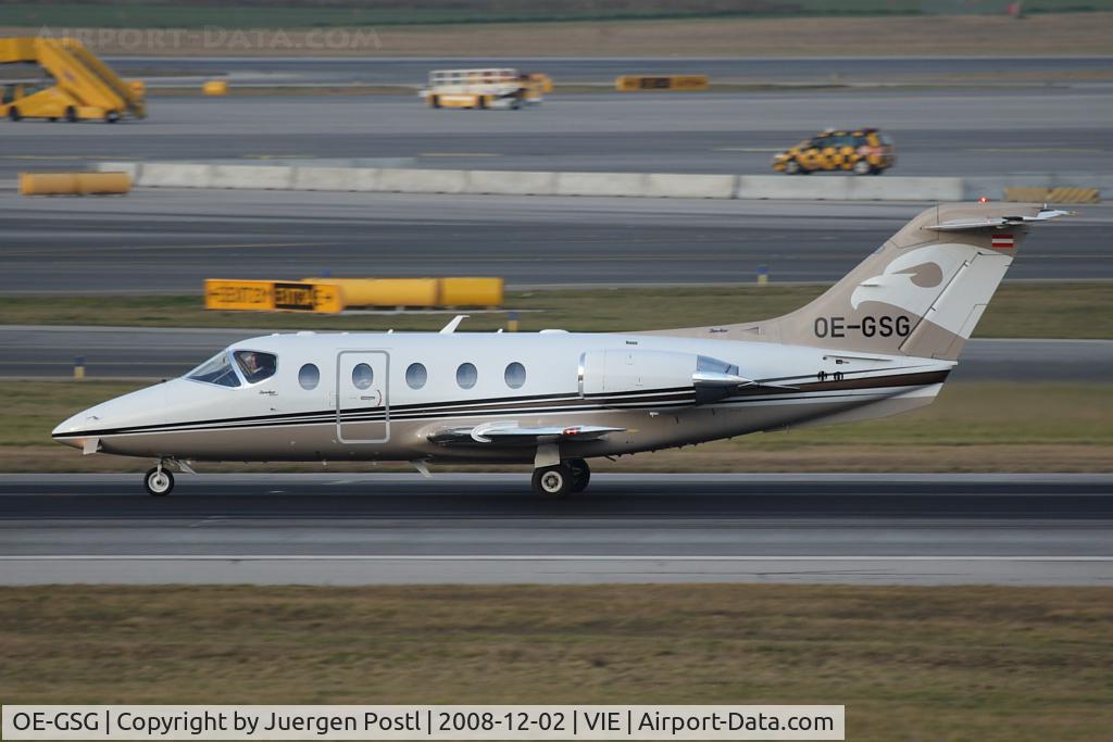 OE-GSG, 2004 Raytheon Hawker 400XP C/N RK-402, Raytheon Hawker 400XP