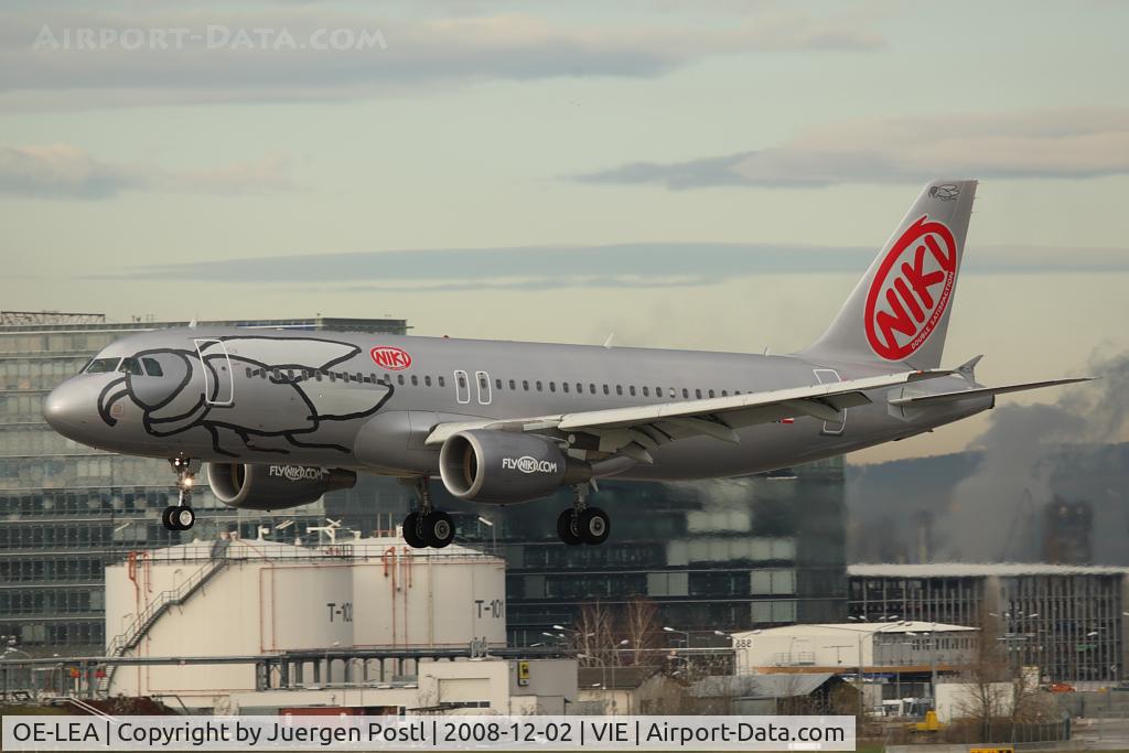 OE-LEA, 2005 Airbus A320-214 C/N 2529, Airbus A320-214