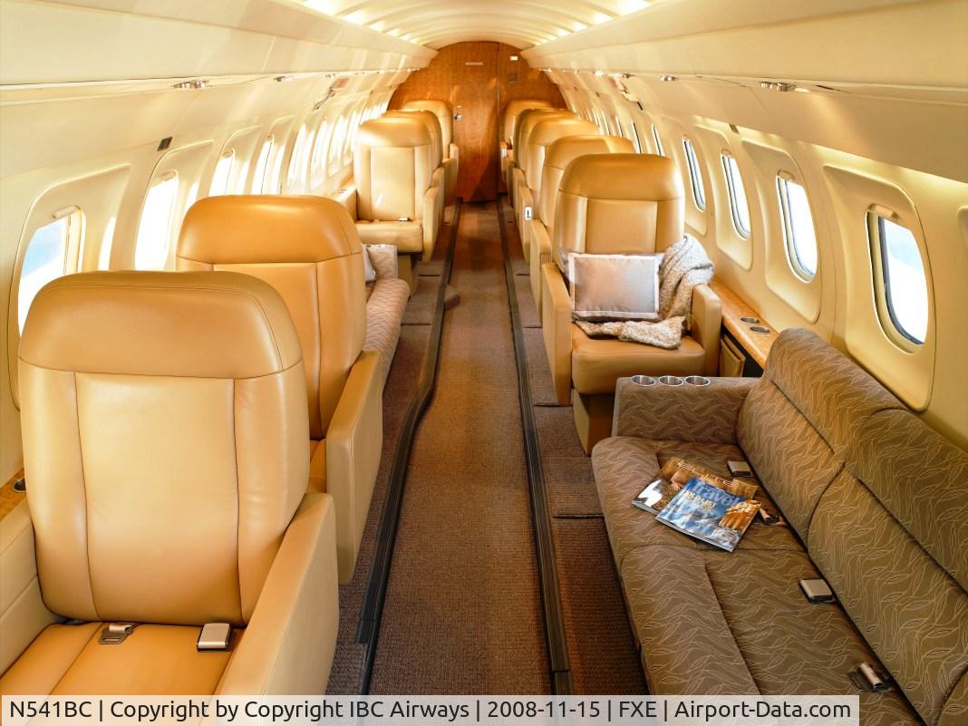 N541BC, 1985 Saab-Fairchild SF340 C/N 340A-029, VIP Interior 18 pax