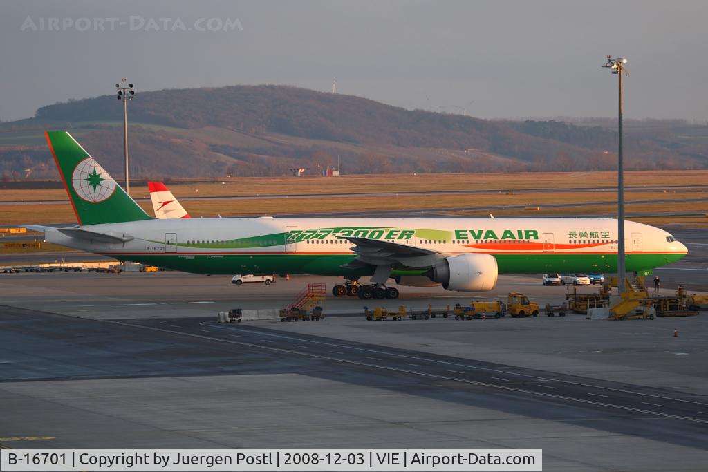 B-16701, 2005 Boeing 777-35E/ER C/N 32639, Boeing 777-35E (ER)