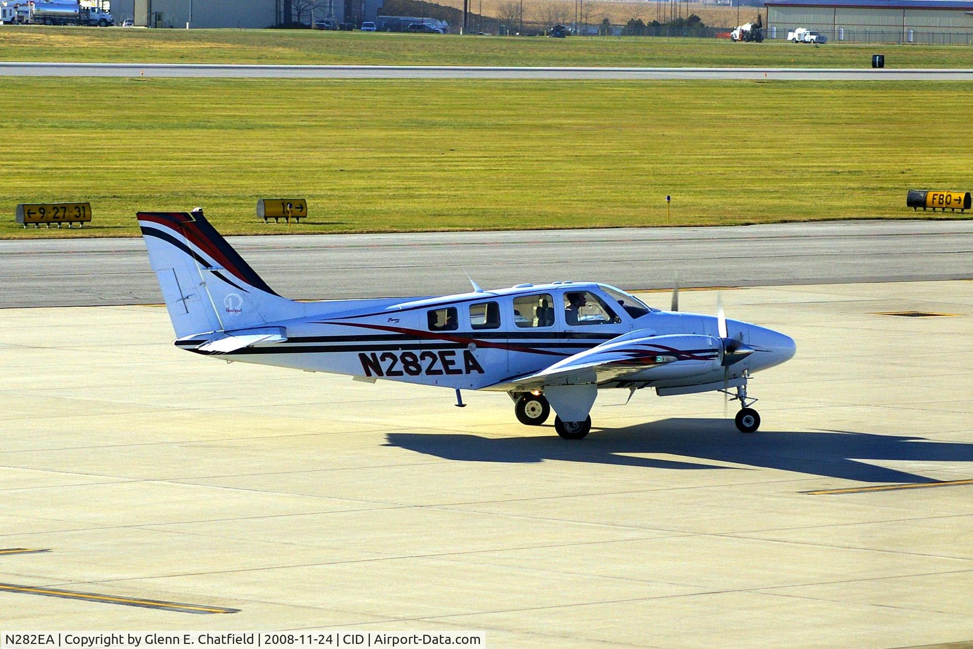 N282EA, Raytheon Aircraft Company 58 C/N TH-2082, Passing by my window on the way to Landmark