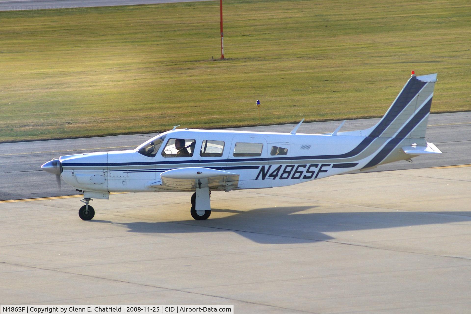 N486SF, 1977 Piper PA-32R-300 Cherokee Lance C/N 32R7780313, Taxiing to Runway 27 for departure.