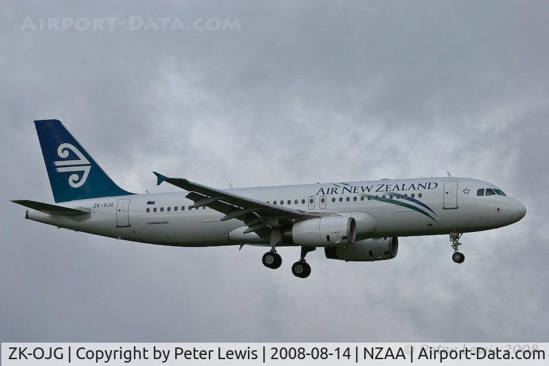 ZK-OJG, 2004 Airbus A320-232 C/N 2173, Air New Zealand Ltd., Auckland