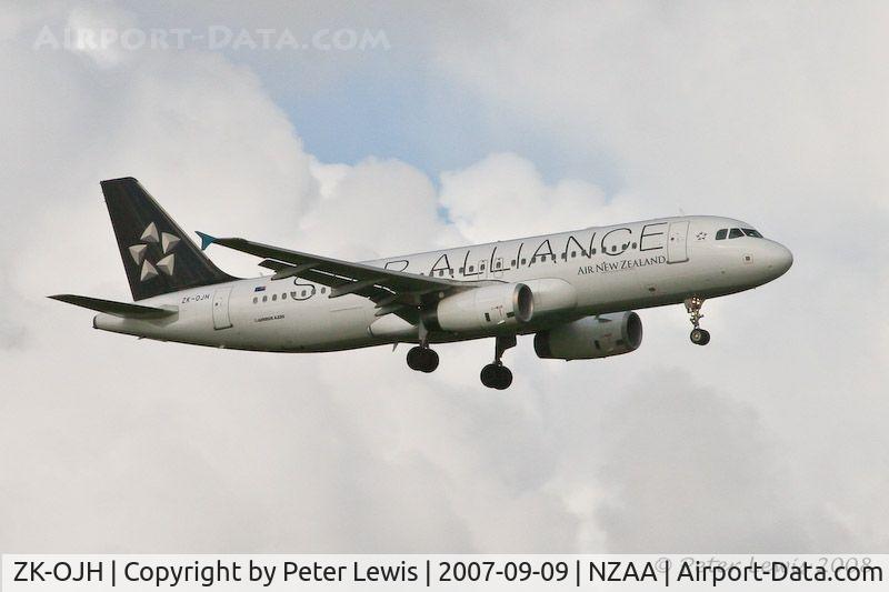 ZK-OJH, 2004 Airbus A320-232 C/N 2257, Air New Zealand Ltd., Auckland