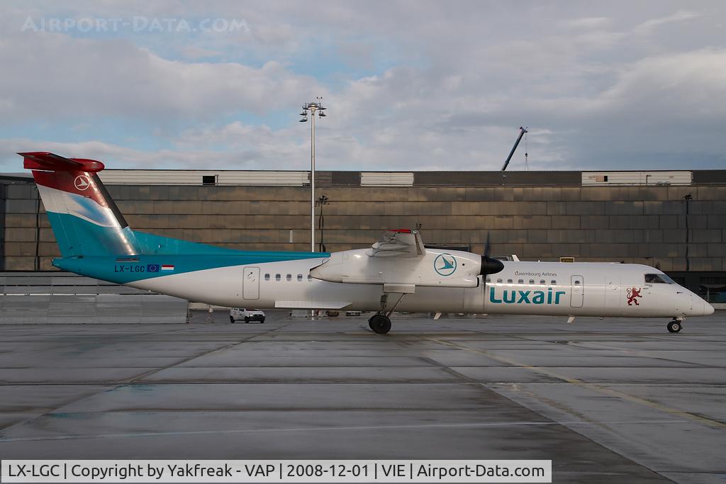 LX-LGC, 2007 De Havilland Canada DHC-8-402Q Dash 8 C/N 4162, Luxair dash 8-400