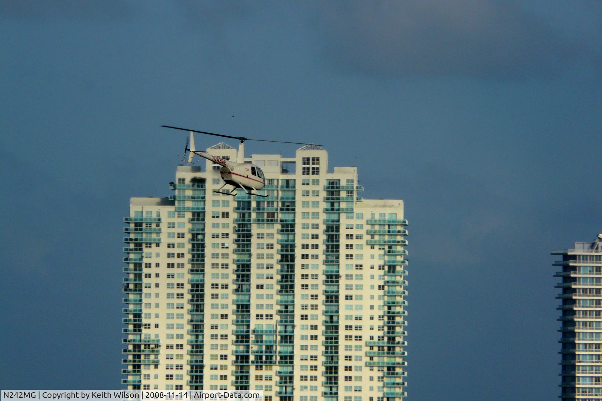 N242MG, 2006 Robinson R44 II C/N 11134, Taken at Miami harbour.