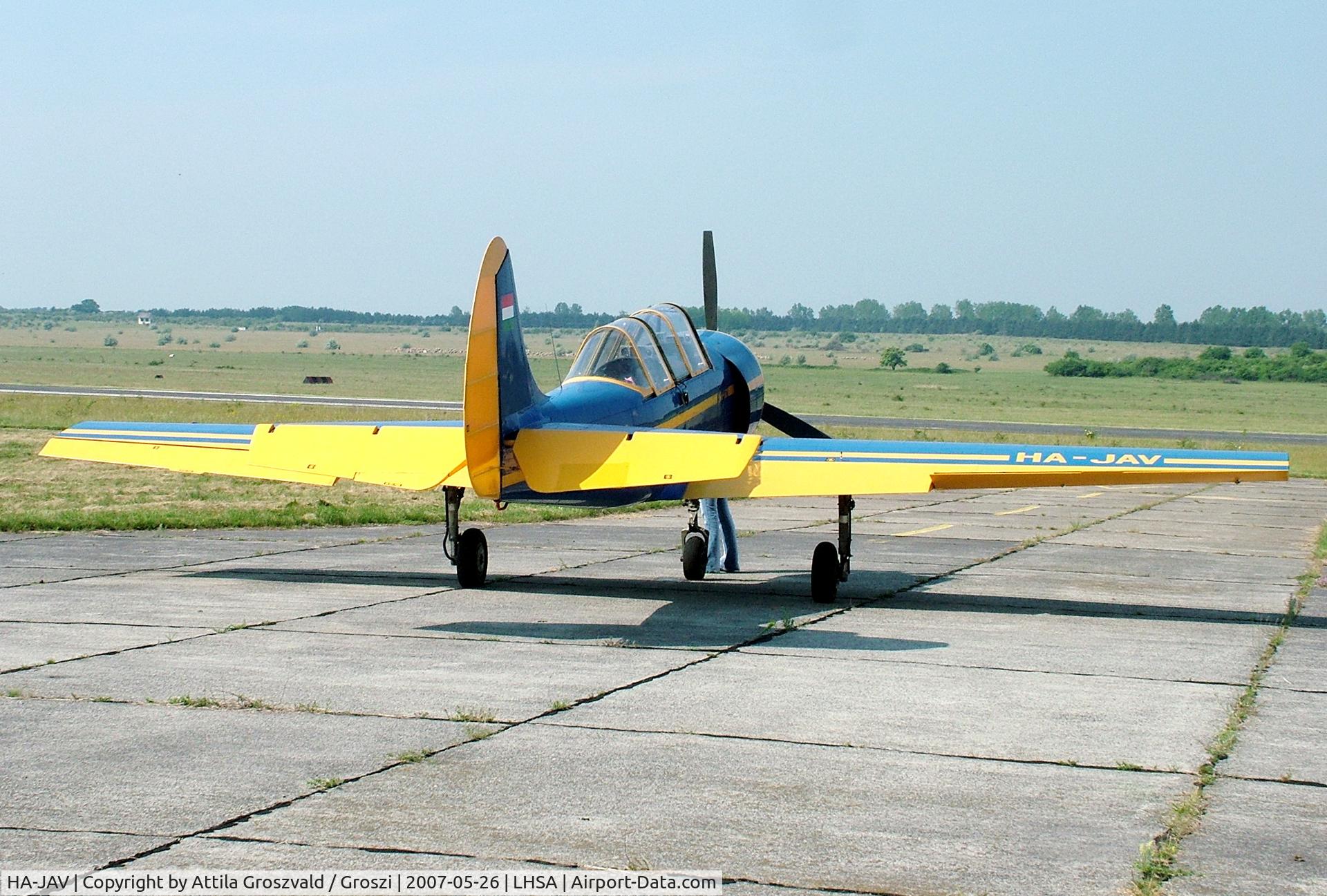 HA-JAV, 1985 Yakovlev (Aerostar) Yak-52 C/N 856008, Szentkirályszabadja Hungary / LHSA - Airshow '2007