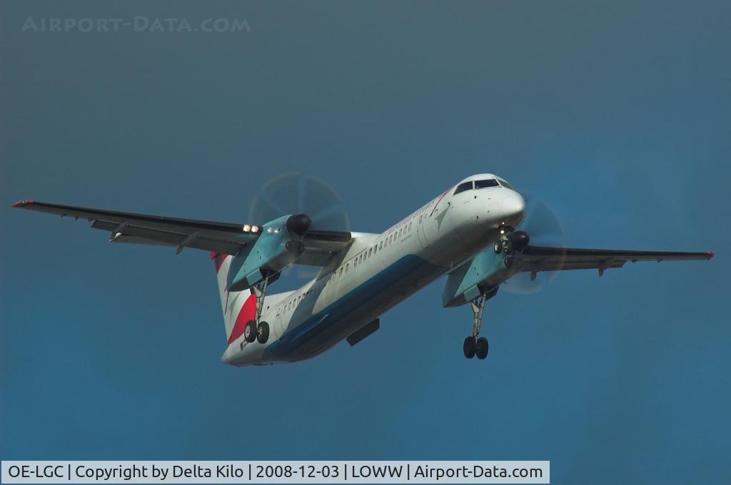 OE-LGC, 2000 De Havilland Canada DHC-8-402Q Dash 8 C/N 4026, AUSTRIAN ARROWS