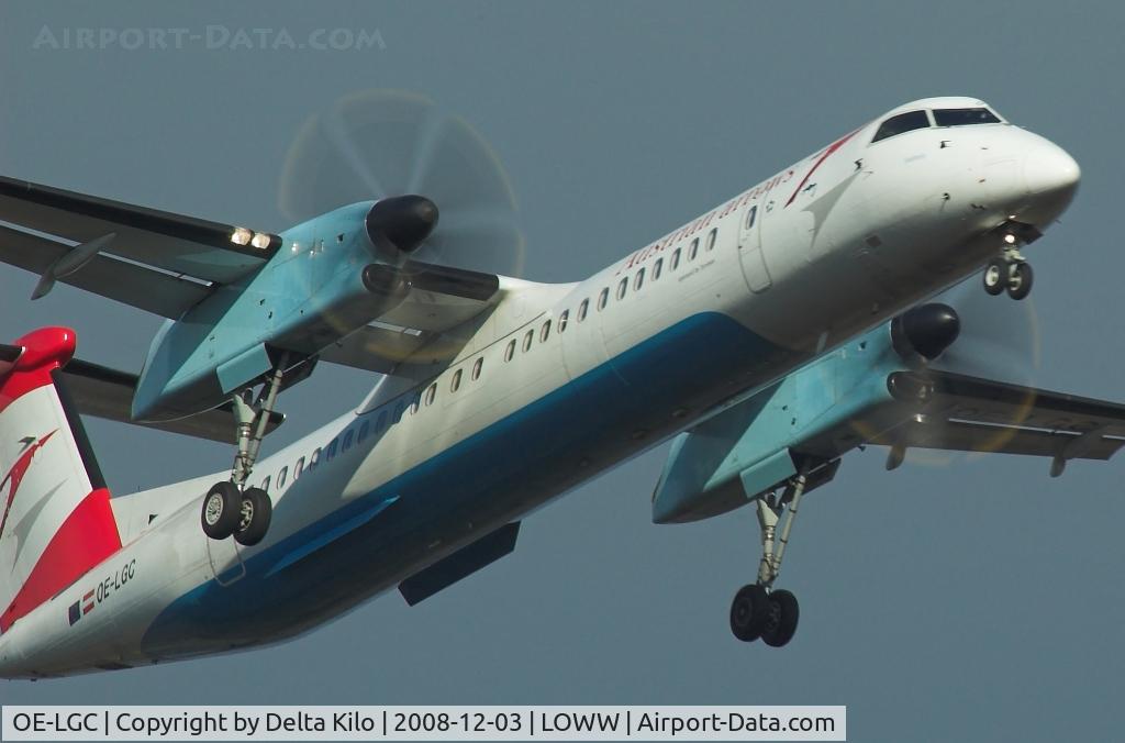 OE-LGC, 2000 De Havilland Canada DHC-8-402Q Dash 8 C/N 4026, AUSTRIAN ARROWS