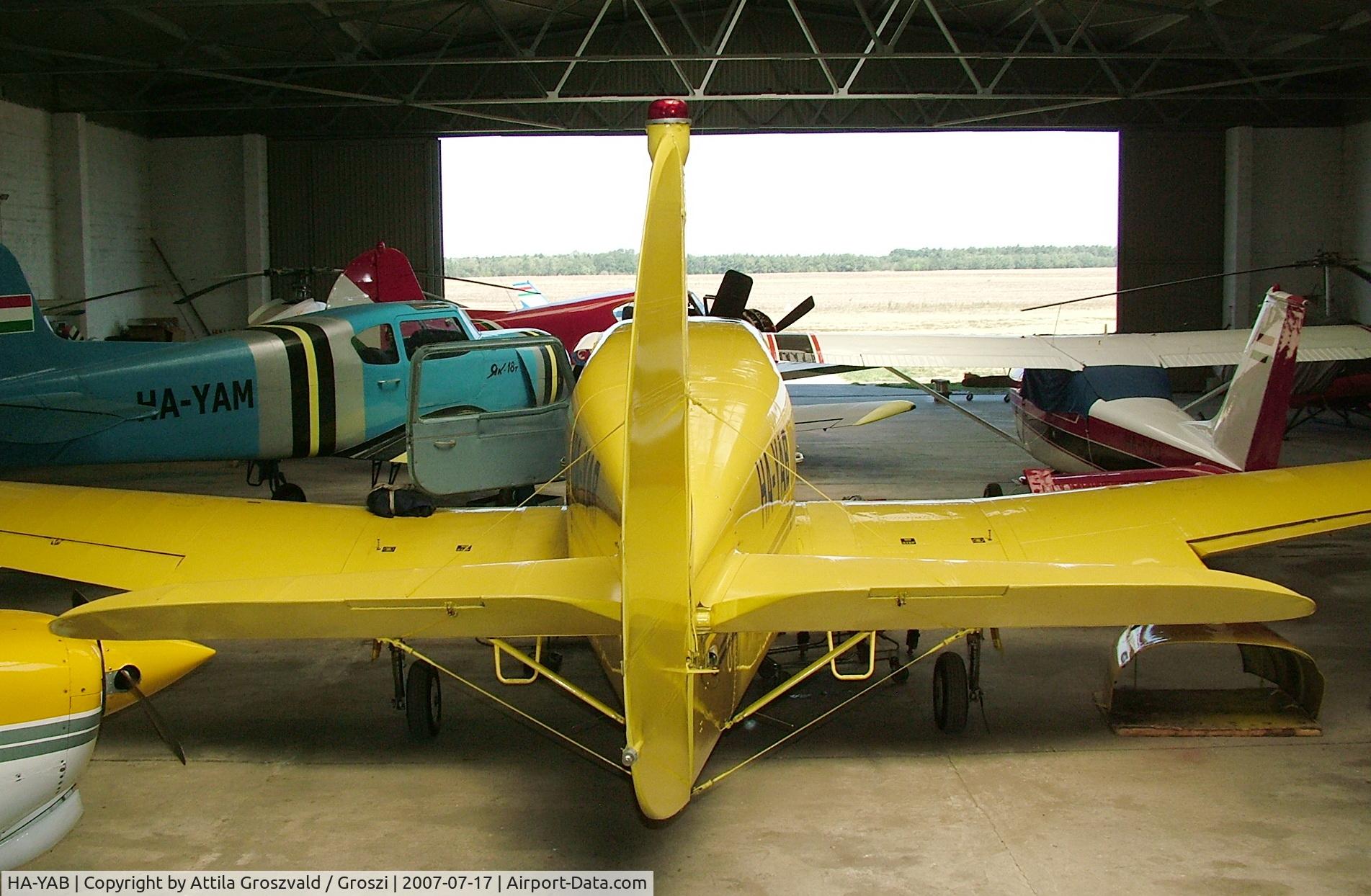 HA-YAB, 1999 Yakovlev Yak-18T C/N 12-35, Gyorszentiván-Böny Airport, Hungary