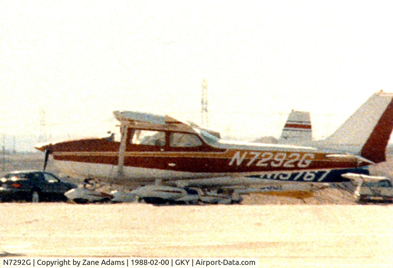 N7292G, 1970 Cessna 172K Skyhawk C/N 17258992, At Arlington Municipal