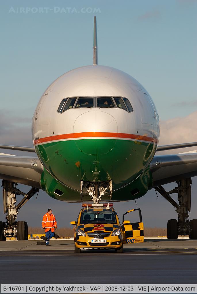 B-16701, 2005 Boeing 777-35E/ER C/N 32639, Eva Air Boeing 777-300