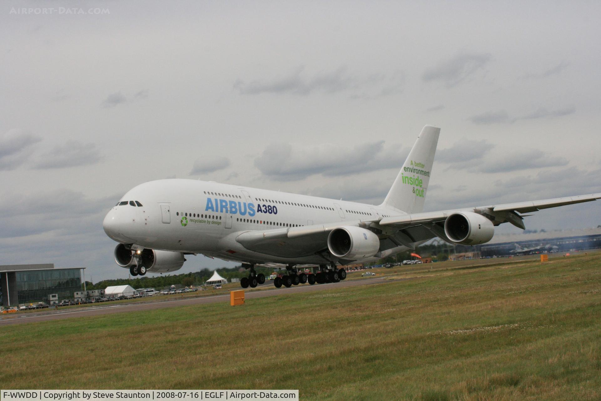 F-WWDD, 2005 Airbus A380-861 C/N 004, Taken at Farnborough Airshow on the Wednesday trade day, 16th July 2009 (Displaying temporary registration F-WWDD).