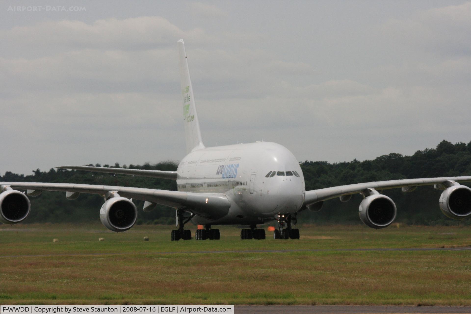 F-WWDD, 2005 Airbus A380-861 C/N 004, Taken at Farnborough Airshow on the Wednesday trade day, 16th July 2009 (Displaying temporary registration F-WWDD).