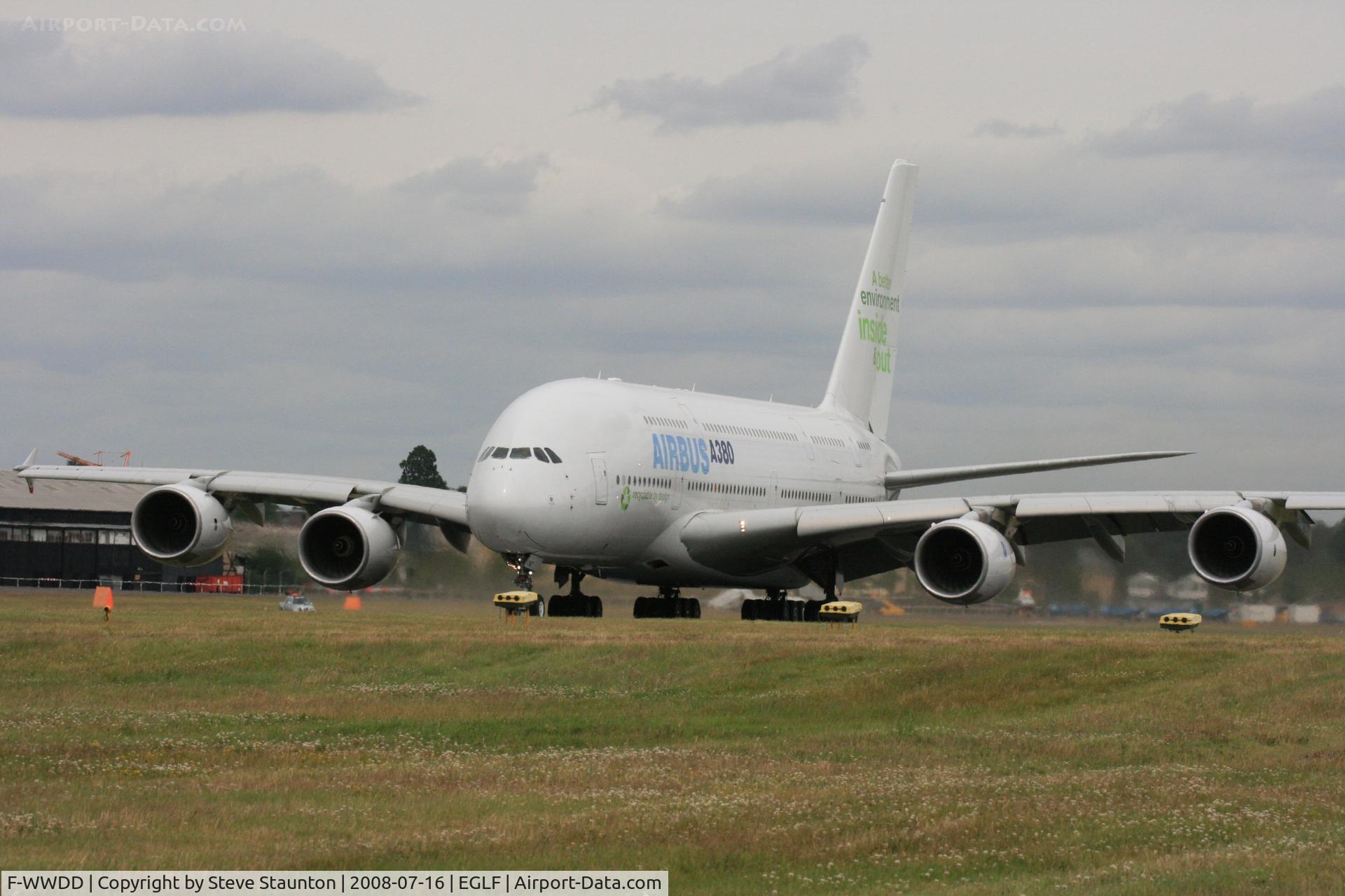 F-WWDD, 2005 Airbus A380-861 C/N 004, Taken at Farnborough Airshow on the Wednesday trade day, 16th July 2009 (Displaying temporary registration F-WWDD).