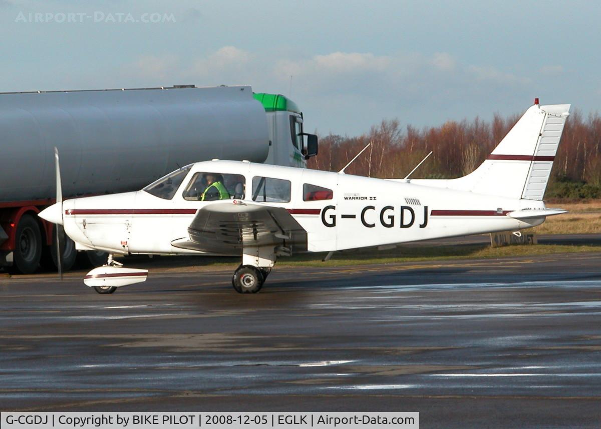 G-CGDJ, 1981 Piper PA-28-161 Cherokee Warrior II C/N 28-8116256, COMMING UP TO THE PUMPS