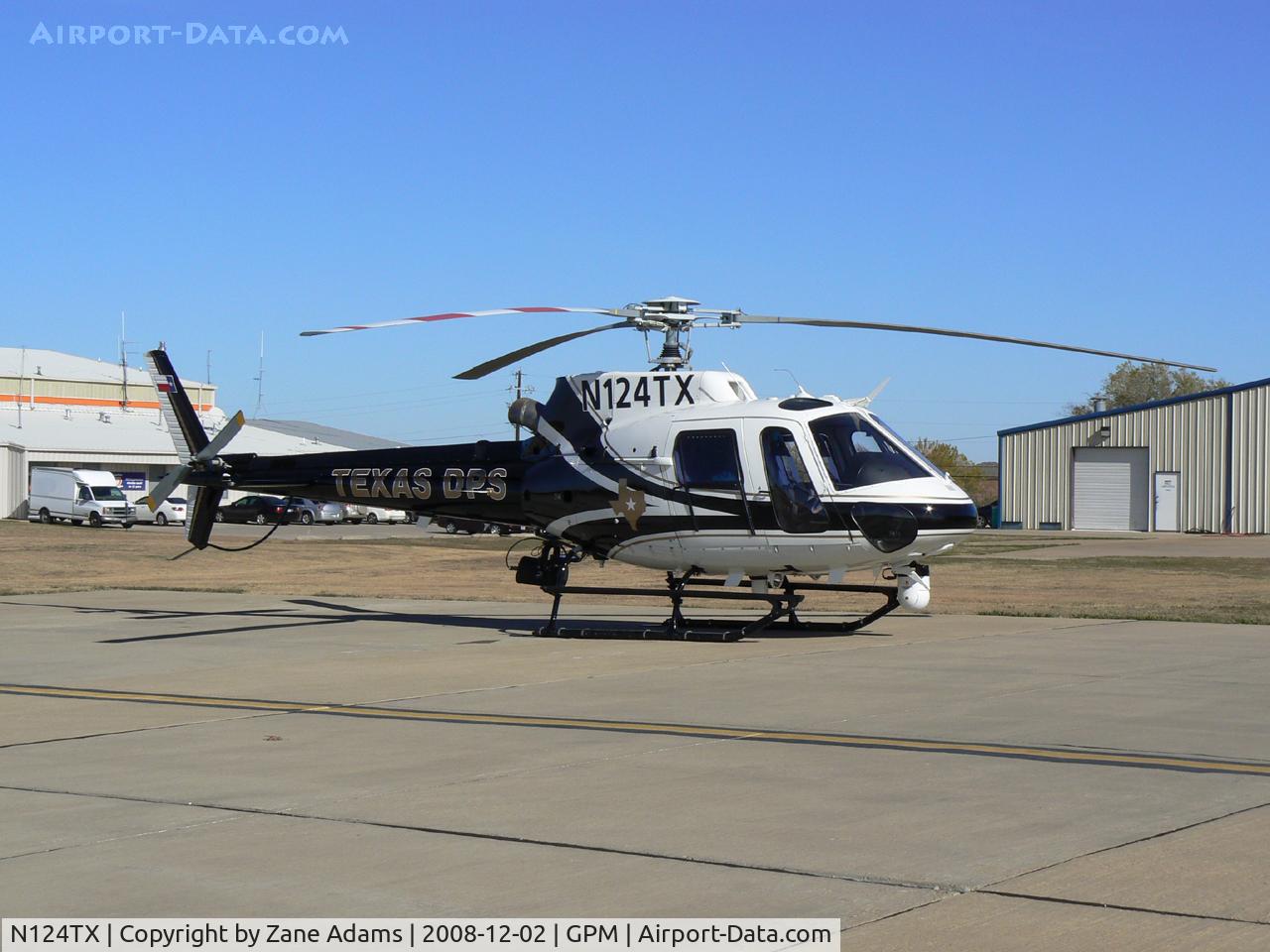 N124TX, 2008 Eurocopter AS-350B-2 Ecureuil Ecureuil C/N 4405, At Grand Prairie Municipal