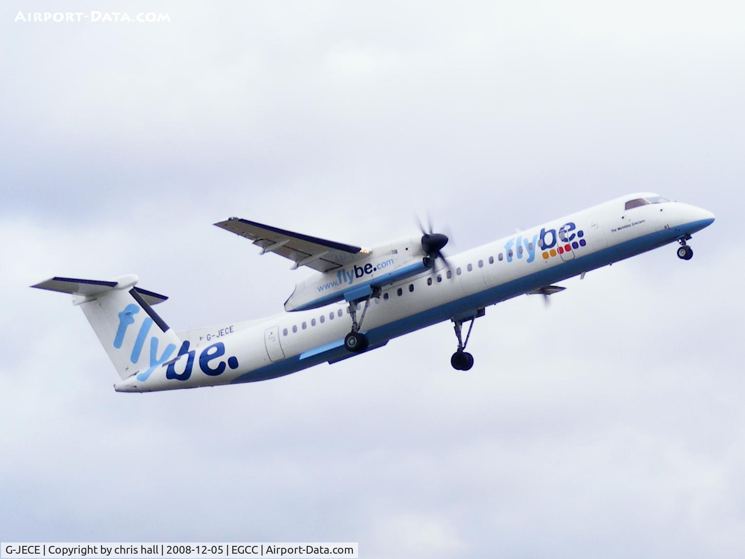 G-JECE, 2004 De Havilland Canada DHC-8-402Q Dash 8 C/N 4094, flybe