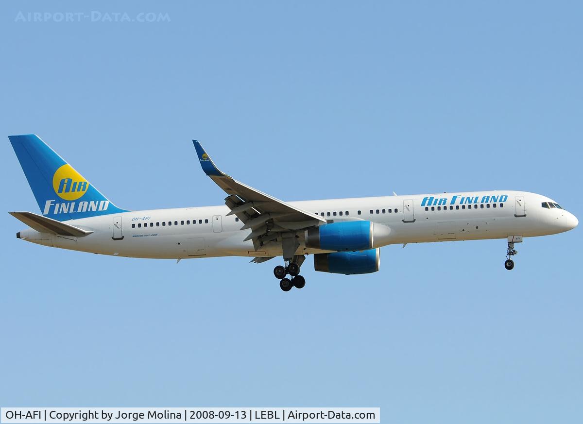 OH-AFI, 1996 Boeing 757-2K2 C/N 26330, On final to RWY 25R.