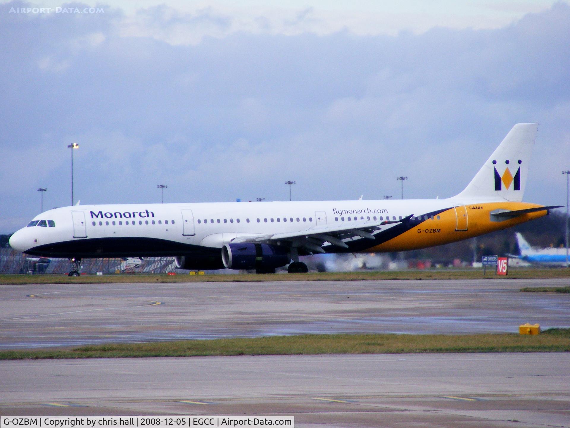 G-OZBM, 1999 Airbus A321-231 C/N 1045, Monarch