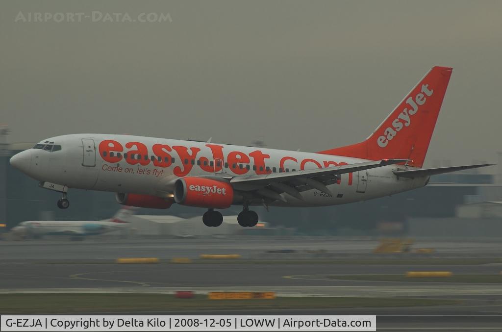 G-EZJA, 2000 Boeing 737-73V C/N 30235, Easyjet Boeing 737