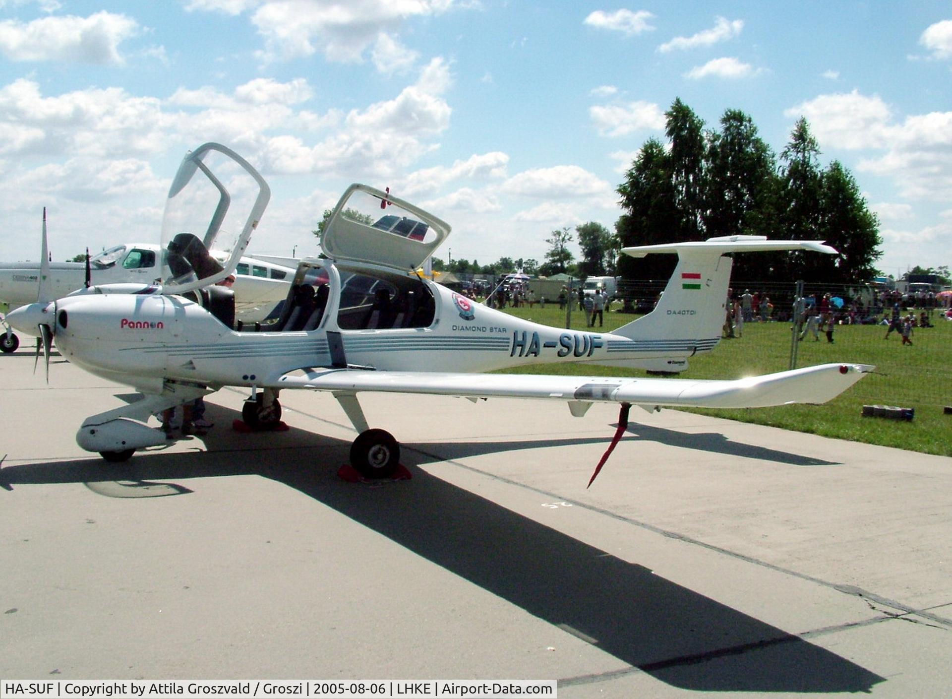 HA-SUF, 2003 Diamond DA-40DTDI Diamond Star C/N D4.011, Kecskemét, Hungarian Air-Forces Base / LHKE / Hungary - Airshow '2005
