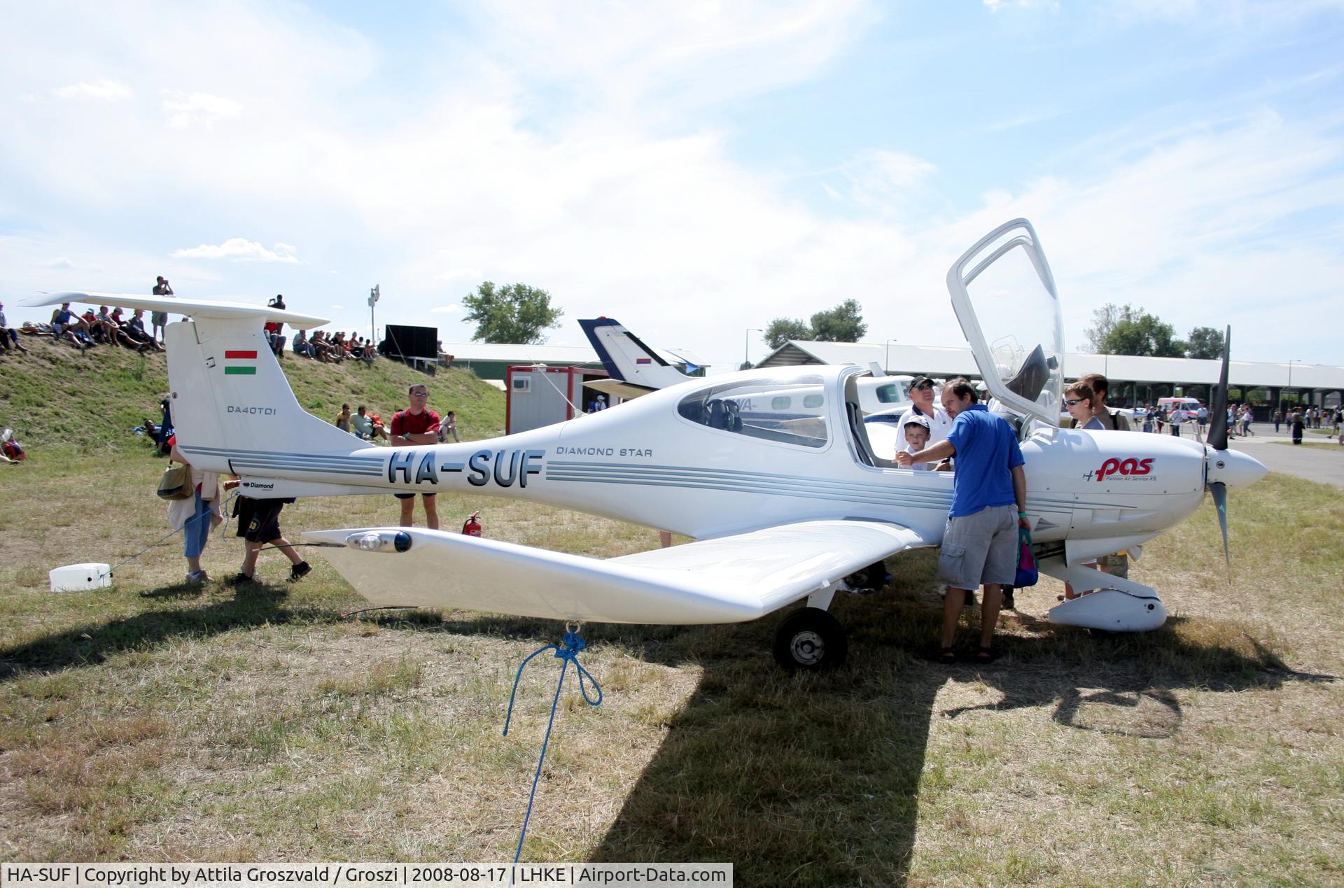 HA-SUF, 2003 Diamond DA-40DTDI Diamond Star C/N D4.011, Kecskemét, Hungarian Air-Forces Base / LHKE / Hungary - Airshow '2008