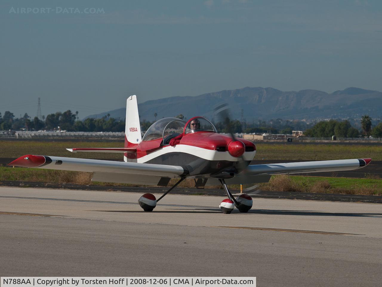 N788AA, 2000 Vans RV-8A C/N 80713, N788AA taxiing