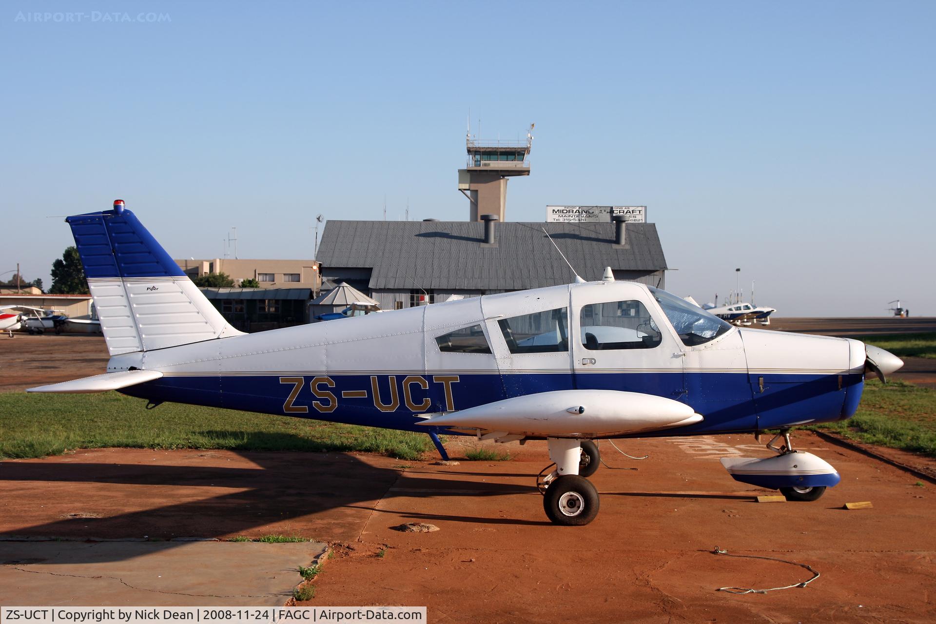 ZS-UCT, 1971 Piper PA-28-140 Cherokee D C/N 28-7125041, FAGC