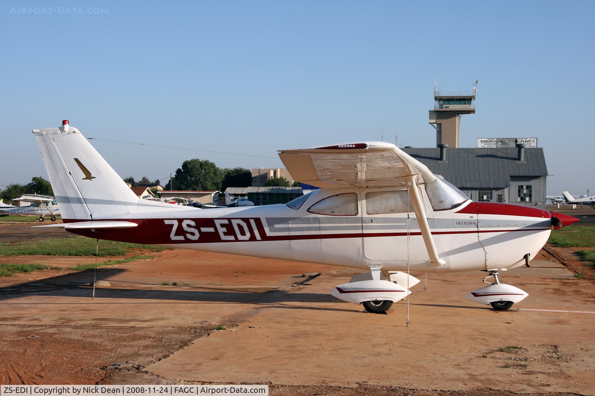 ZS-EDI, 1965 Cessna 172F C/N 17252863, FAGC