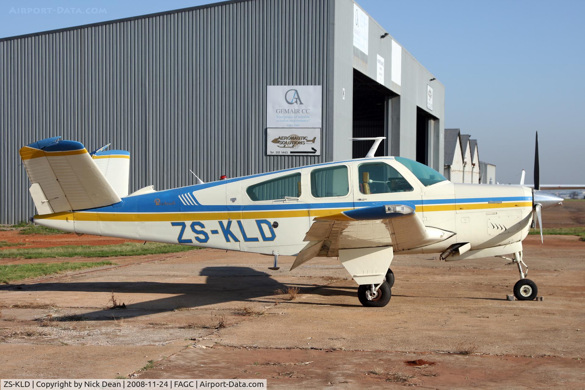 ZS-KLD, Beech V35B Bonanza Bonanza C/N D-10332, FAGC