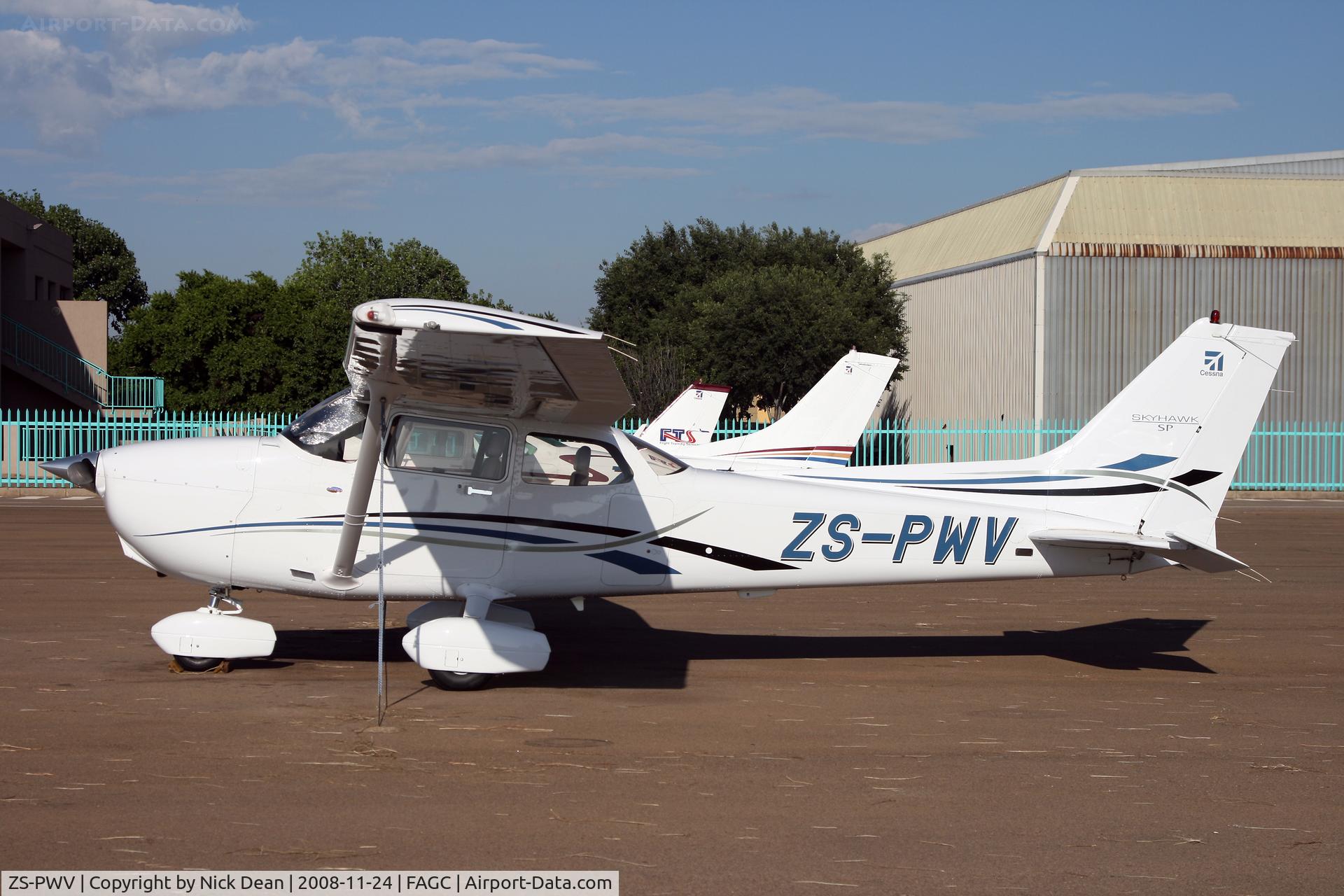 ZS-PWV, Cessna 172S SP C/N 172S10304, FAGC