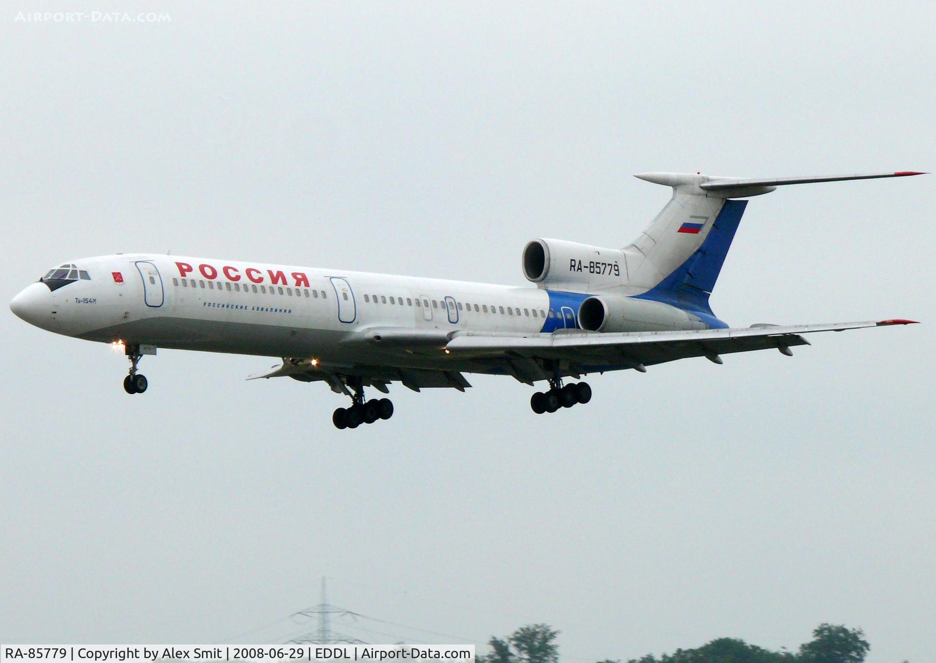 RA-85779, 1993 Tupolev Tu-154M C/N 93A963, Tupolev Tu154M RA-85779 Rossia