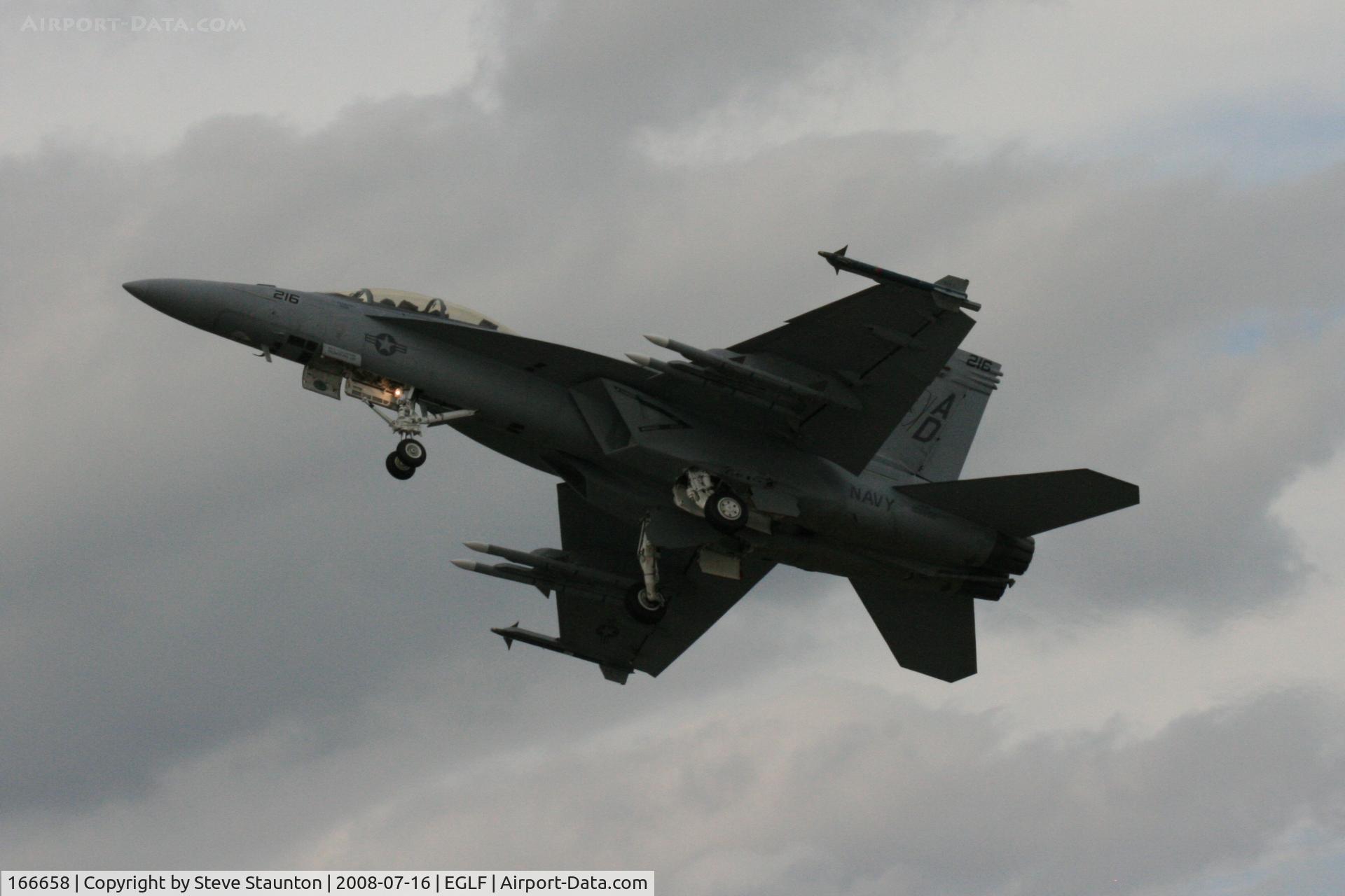 166658, Boeing F/A-18F Super Hornet C/N F136, Taken at Farnborough Airshow on the Wednesday trade day, 16th July 2009