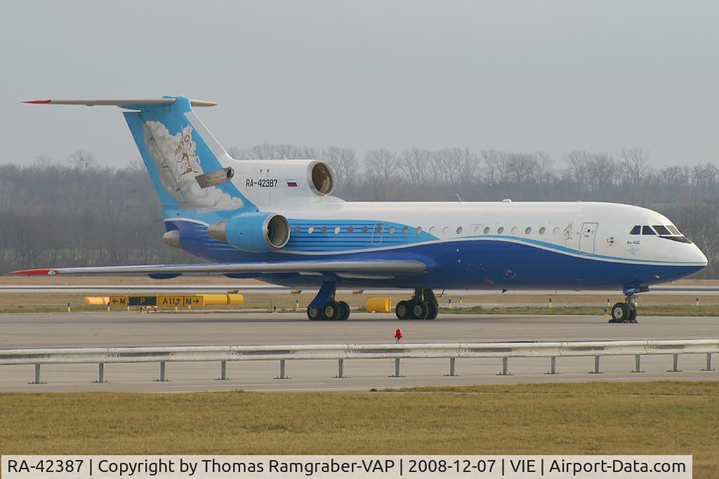 RA-42387, Yakovlev Yak-42D C/N 4520424016436, Yakservice Yakovlev 42