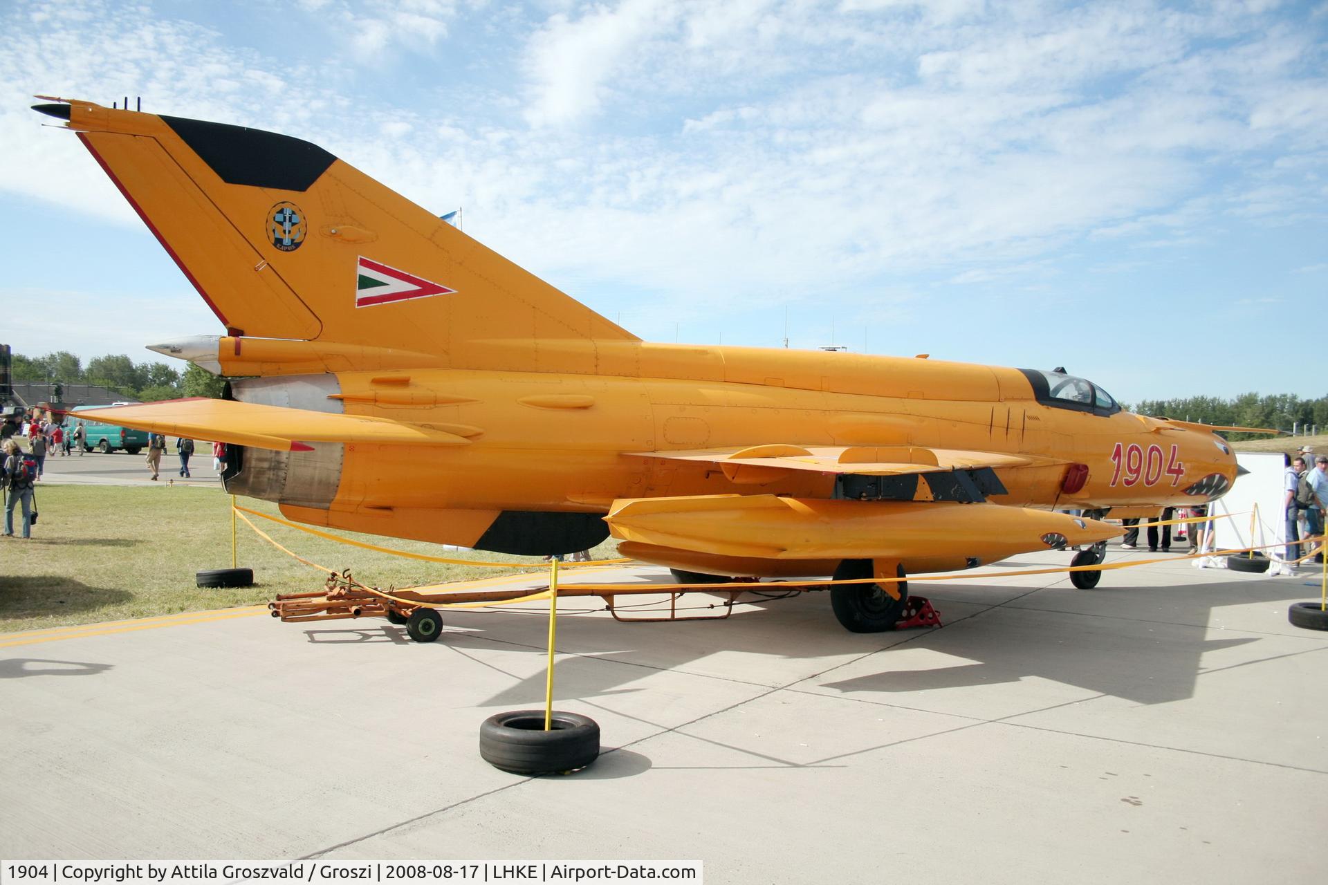 1904, 1978 Mikoyan-Gurevich MiG-21bis C/N 75061904, Kecskemét, Hungarian Air-Forces Base / LHKE / Hungary - Airshow '2008
