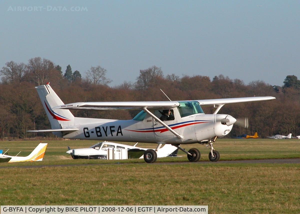 G-BYFA, 1985 Reims Cessna F152 C/N 1968, TAXYING OUT TO RUNWAY 06