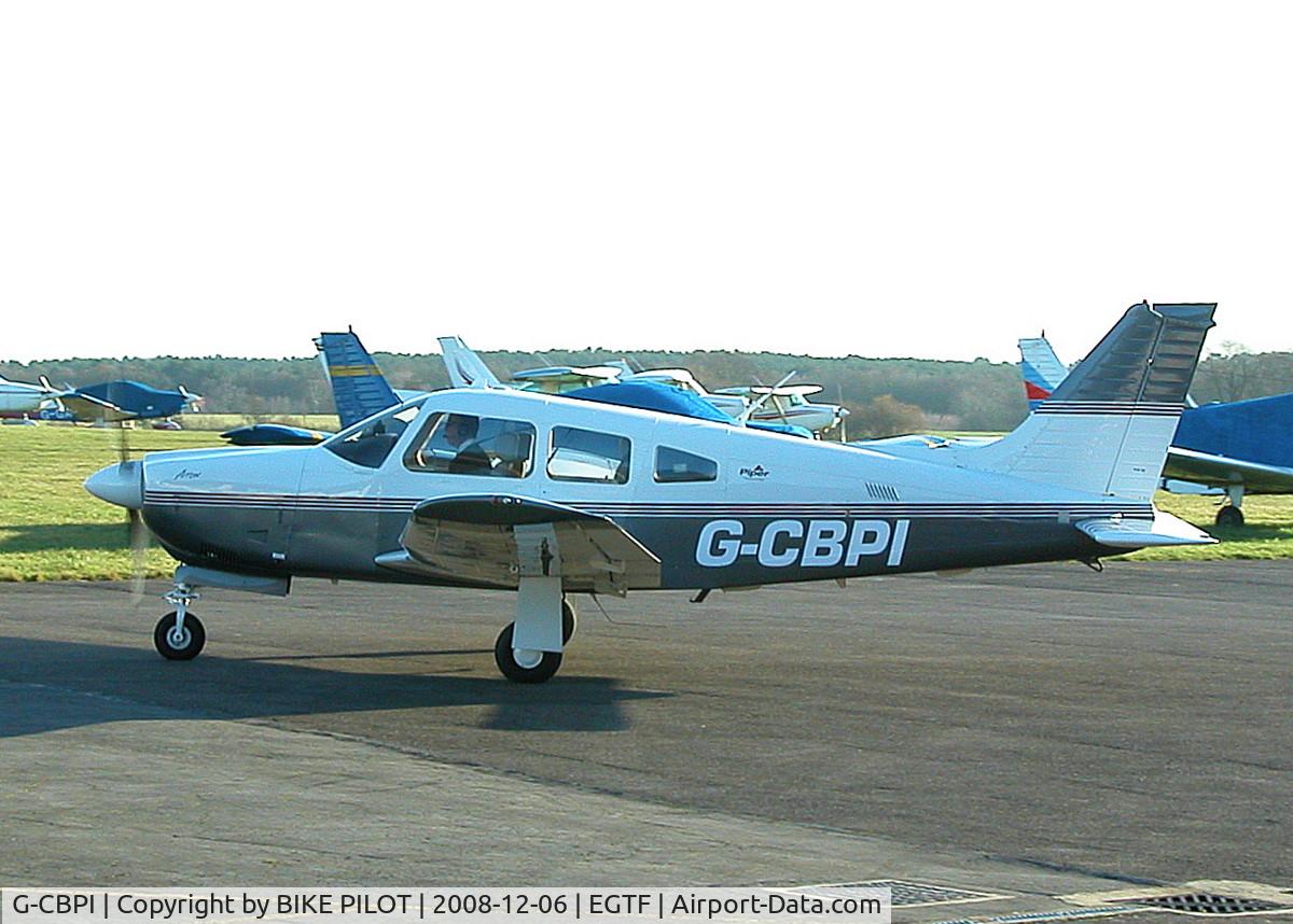 G-CBPI, 2002 Piper PA-28R-201 Cherokee Arrow III C/N 2844073, TAXYING PAST THE AIRPORT CAFE